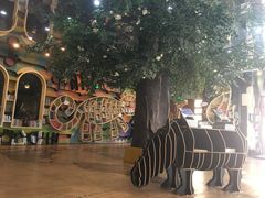 -钟书阁(松江泰晤士小镇店)