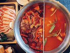 -湊湊火锅·茶憩(新中关购物中心店)