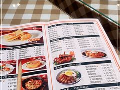 -新大咀港式茶餐厅(宝山万达店)