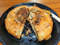 牛肉锅盔-青石桥老瓦房肥肠粉总店(青石桥总店)