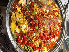 -吞鱼兽麻辣烤鱼(万达店)