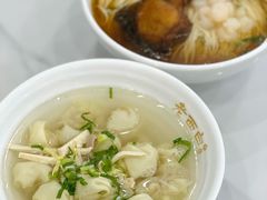 -老西白点心店