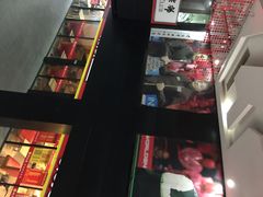 丁俊晖台球俱乐部(大连路店)-丁俊晖台球俱乐部(海上海·弘基休闲广场店)