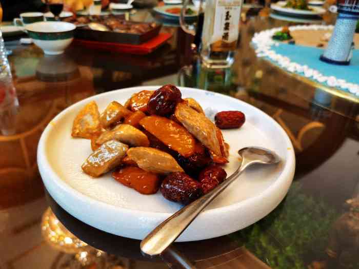 辽宁大厦中餐厅环境非常好宽敞明亮适合商务宴请点的几个菜味道都非常