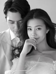 -易摄影婚纱摄影工作室