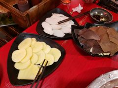 -谭鸭血老火锅(漳州路店)