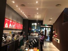 -星巴克(杭州湖滨银泰E区店)