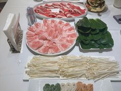 -澳洲肥牛火锅(转盘路店)