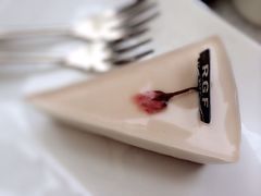 iphone_upload_pic-RGF(巨鹿路店)