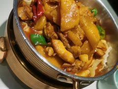 阿里疆大盘鸡-阿里疆Alijiang·丝路美食·异域风情·清真(长楹天街店)