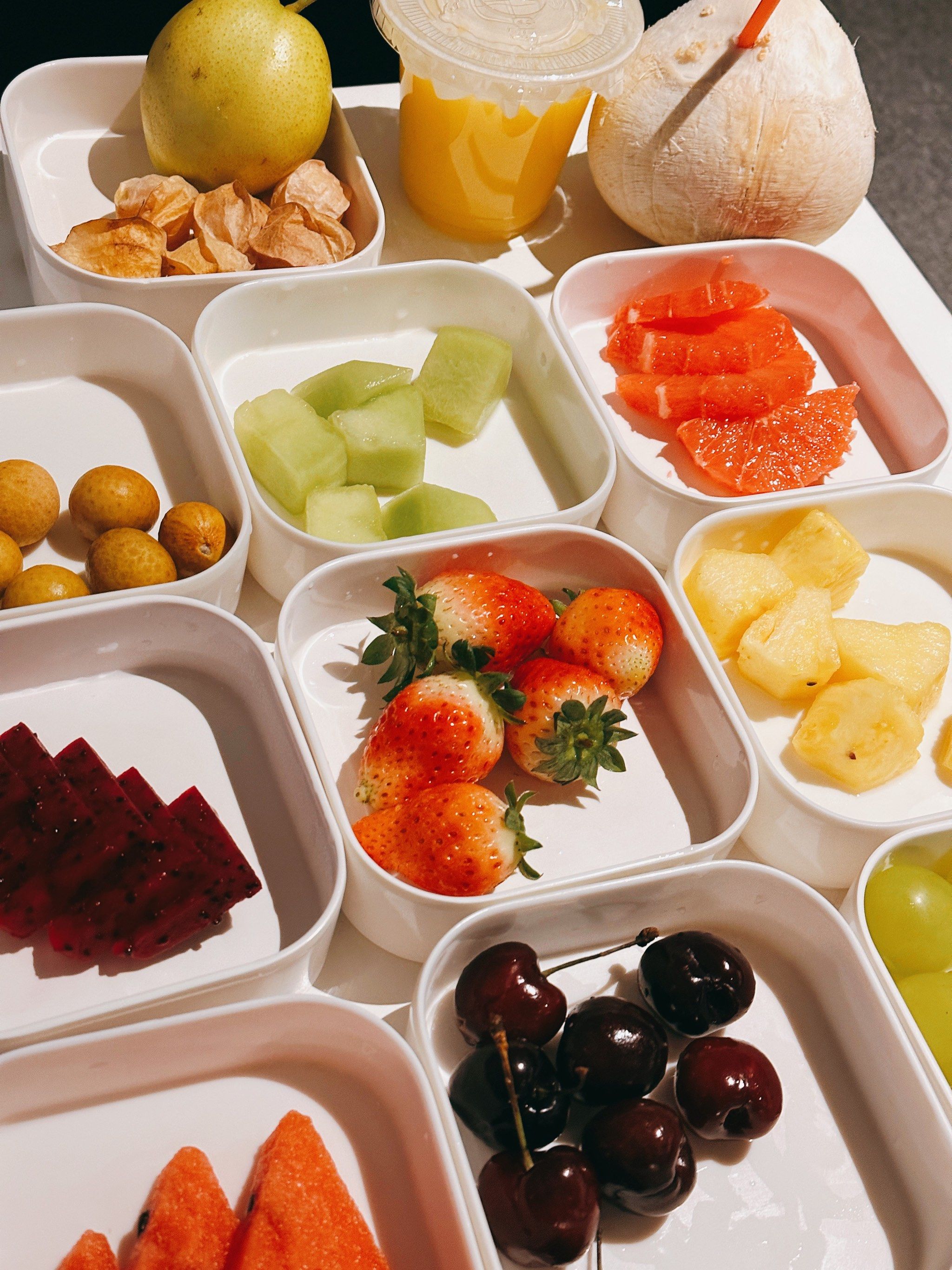 冬季泡汤好去处:水果自由,自助餐丰富,哈根达斯不限量