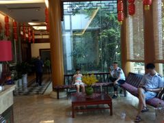 -屋顶顶城市·江景酒店-客房部