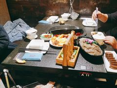 -菌自在·云南野生菌火锅(长安万达店)