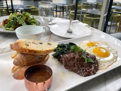 双蛋牛排早餐-the rug 飞毯 (朝阳公园店)