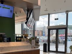 -奈雪的茶(优特汇店)