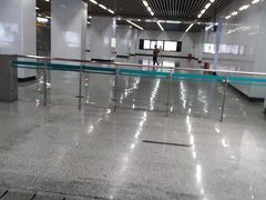-汉中路(地铁站)