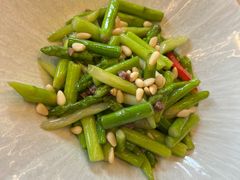 -楼外楼·停车场