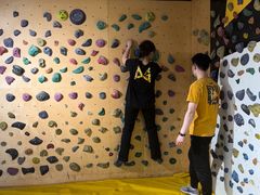 -问山MountQuest攀岩馆