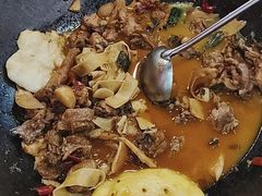 -鲁员外地锅鸡地锅鱼(古墩路店)