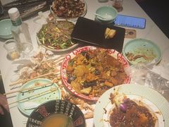 -嗨辣小聚·盘锦河蟹·海鲜烧烤龙虾(盘锦十年好店)