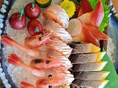 -俊屋料理·烧鸟·寿司·日泰融合菜(星际云汇店)