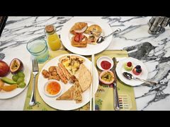 -北京贵宾楼饭店 红墙咖啡厅