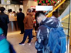 -麦当劳(展览路店)
