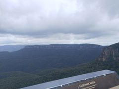 -悉尼蓝山三姐妹峰