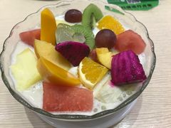 -佰搭果·广式茶餐厅(西华路店)