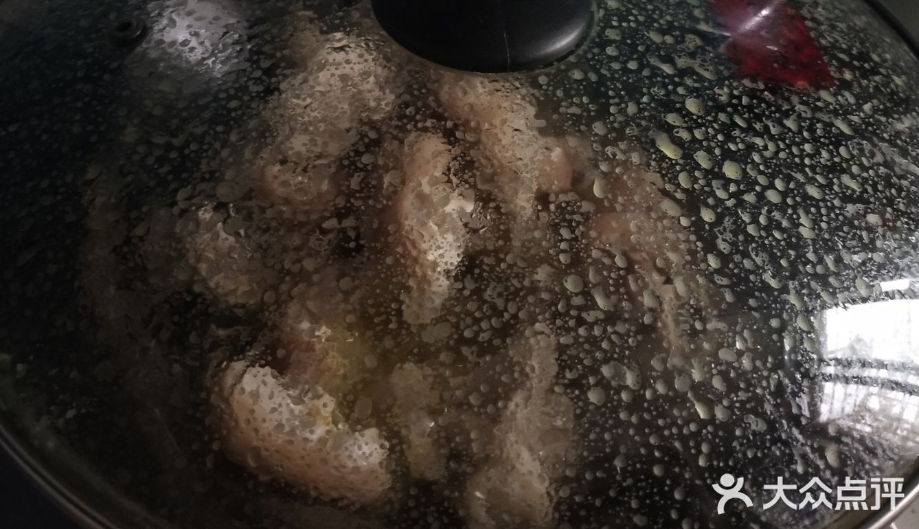 一起来做周末煲剧零食香辣猪蹄吧