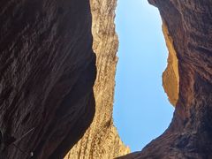 -天山神秘大峡谷