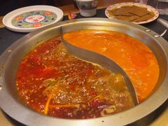 -沸炉重庆老火锅(军事博物馆店)