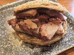 -老天桥酱肉烧饼夹肘子(天桥店)