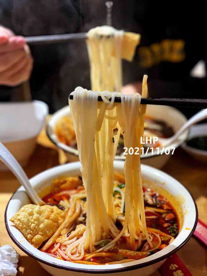 小螺莉螺蛳粉(八佰伴店)-"这是第三次来店里吃螺蛳粉了 前两次基本失.