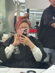 -MOVAN  HAIR莫凡匠人发型屋