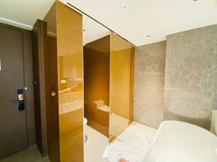 -乔治莫兰迪酒店(济南解放路山东大学店)