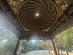 -汇龙潭