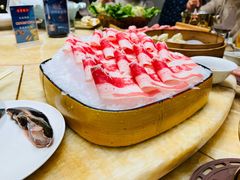 -海鲨湾海鲜会馆(百家湖1912店)