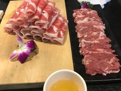 鲜切羊后腿-羊肉街口老银川滩羊涮肉馆