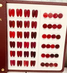 -赢韵美甲美睫瑞士净斑中心