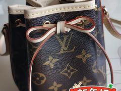 -LV路易威登(德基广场店)