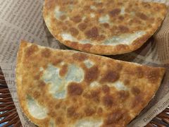 韭菜盒子-听涛雅苑百味饺子老家菜馆
