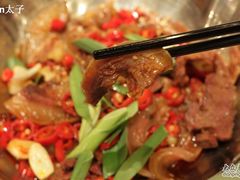 干锅黄牛肉-神洲四海大酒楼(王府井澳门中心店)