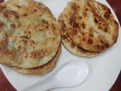 -老山记海城馅饼大酒店(振兴小区店)