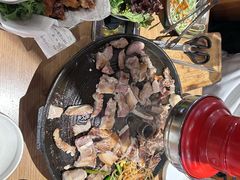 -江南猪肉商会无限续吃(弘大店)