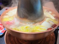 -京悦南门涮羊肉·羊蝎子火锅(田林路店)