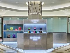 -三宅一生 (阪急梅田本店)