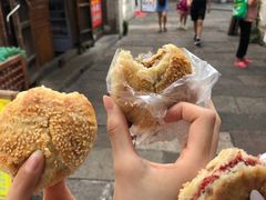 -朱记小郑酥烧饼(建康路店)