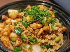 -曼听小寨海鲜烧烤·大连辣炒大王(盖州街店)