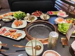 -梨花甄选自助烤肉(小寨原力场店)